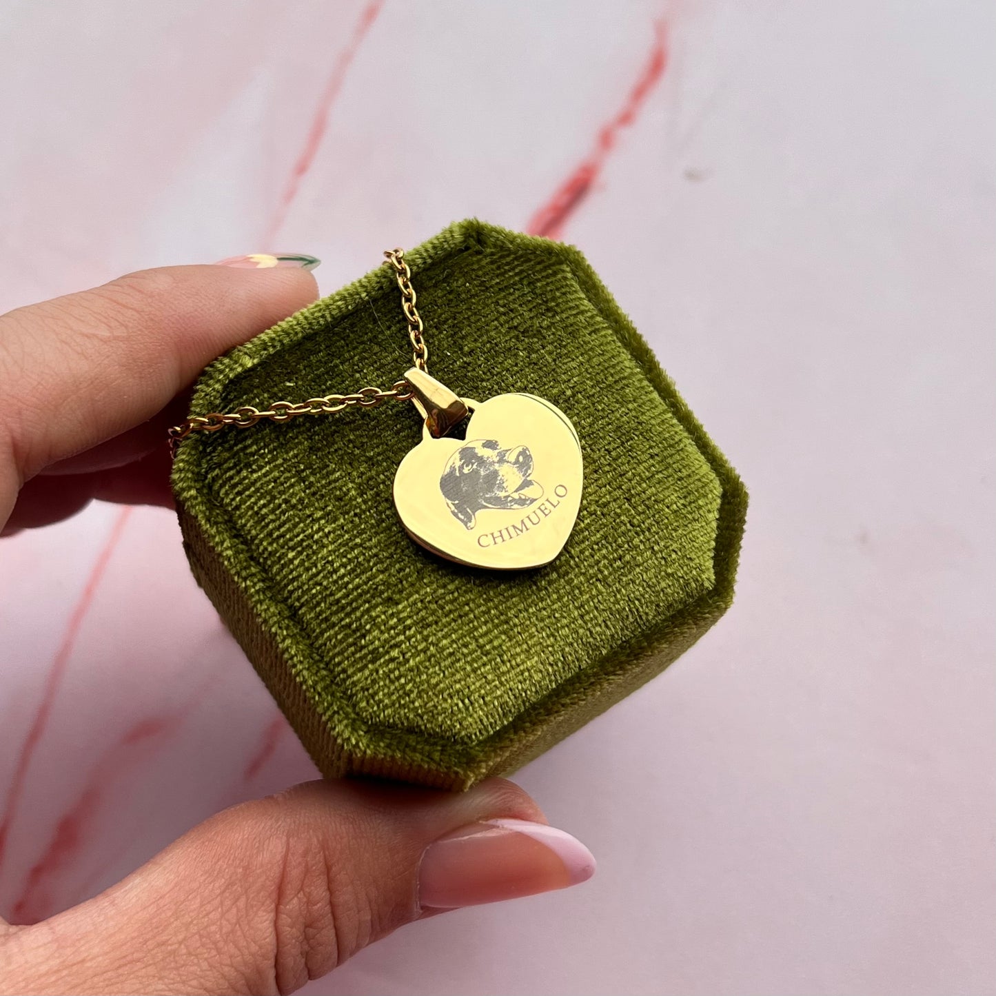 Collar en forma de corazón personalizado mediano