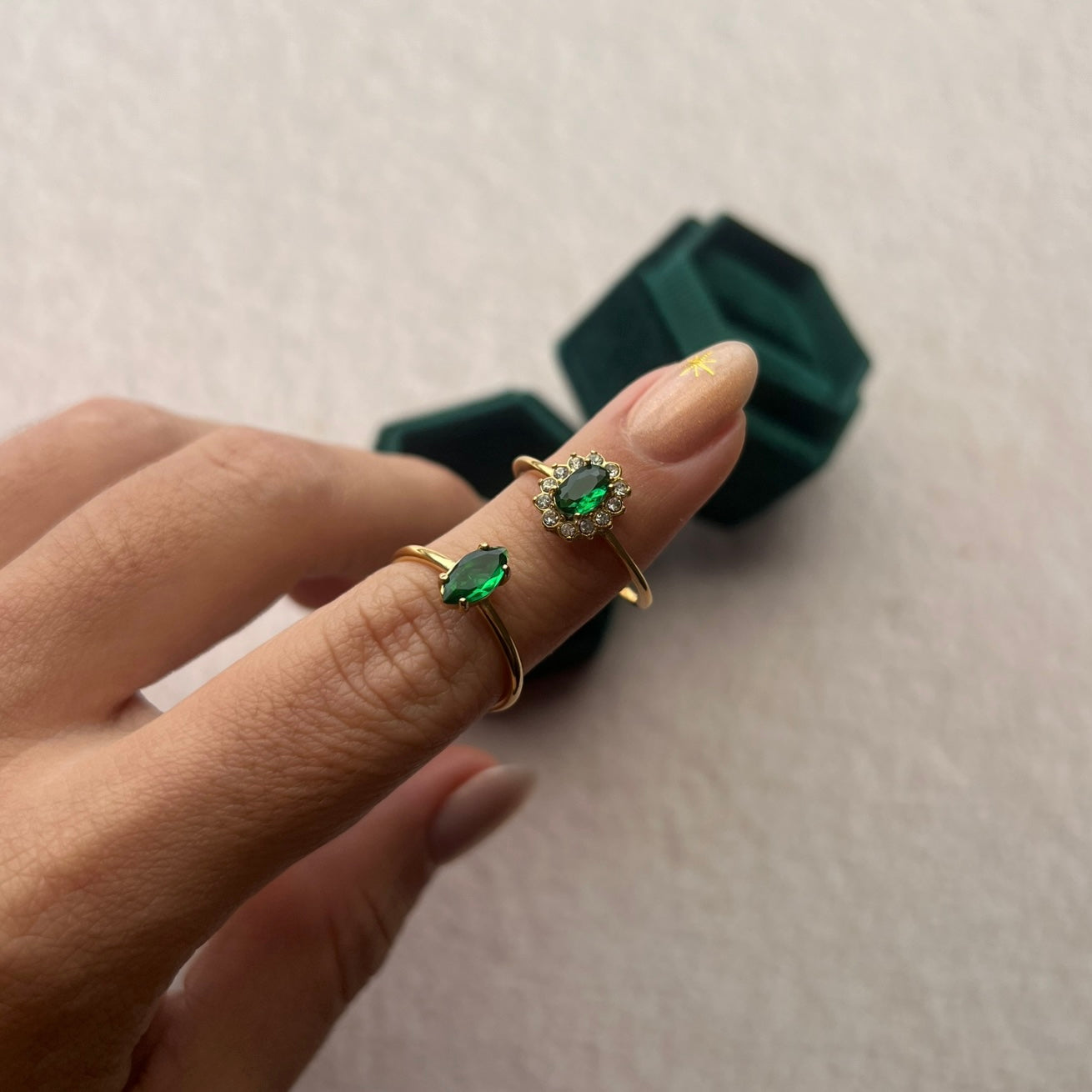 Anillo mi promesa de esmeraldas/ anillo con piedra verde