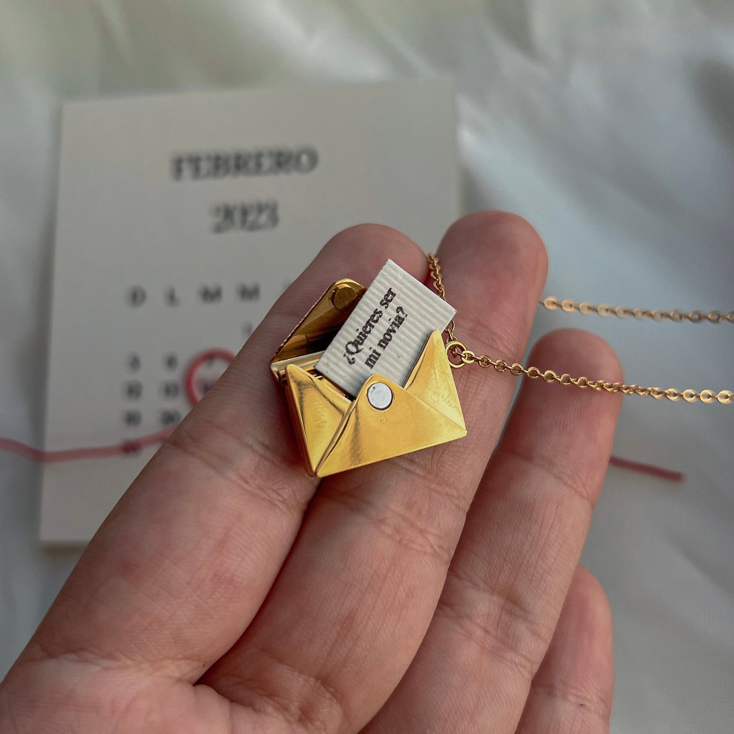 Collar carta de amor