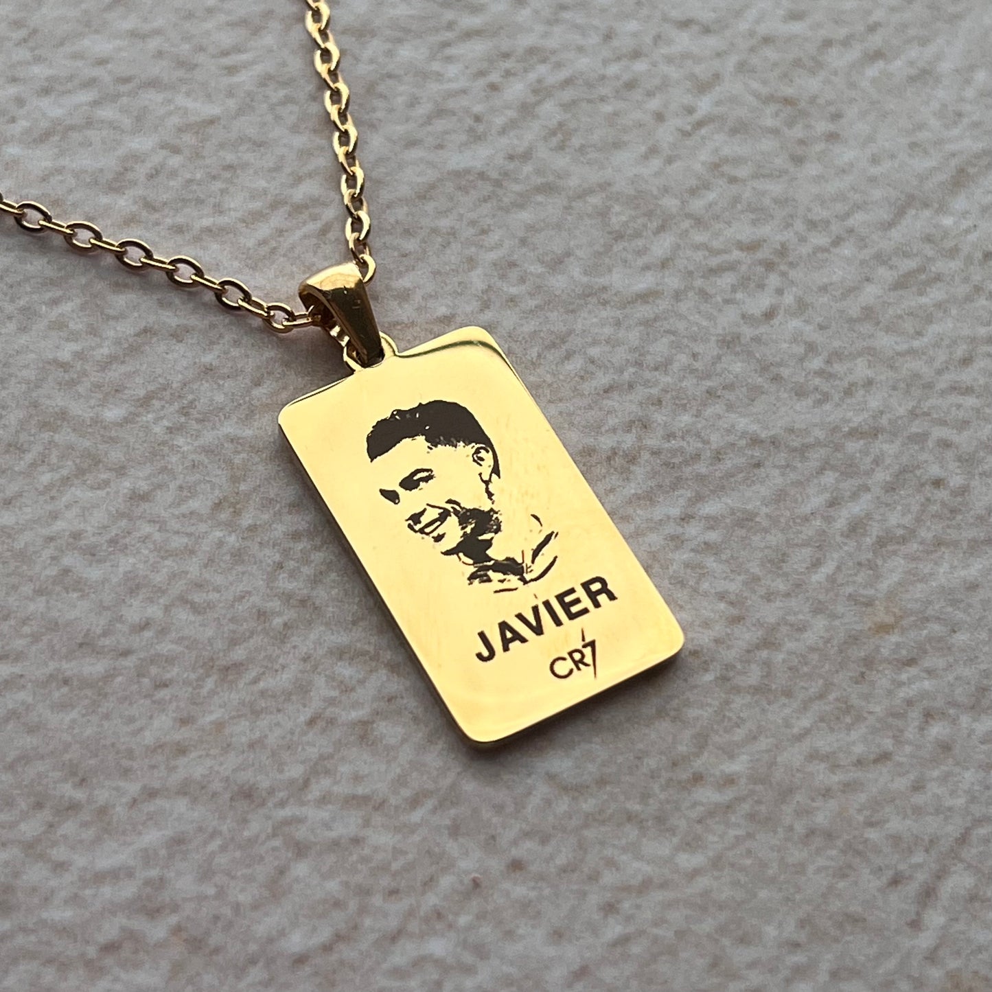 Collar rectangular personalizado